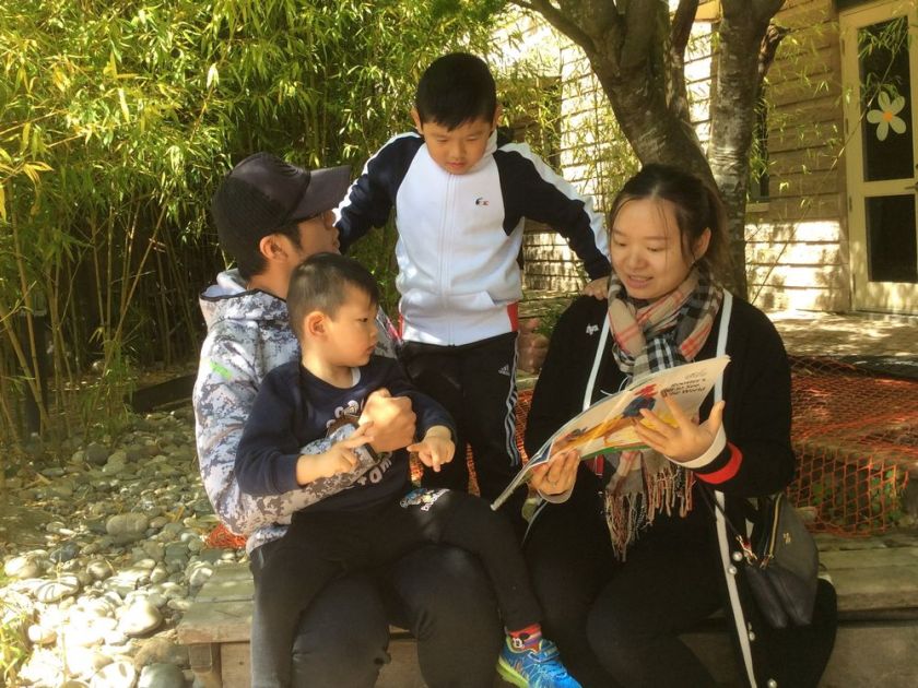 Raise-a-Reader: Couple from China get parenting respite along with English classes